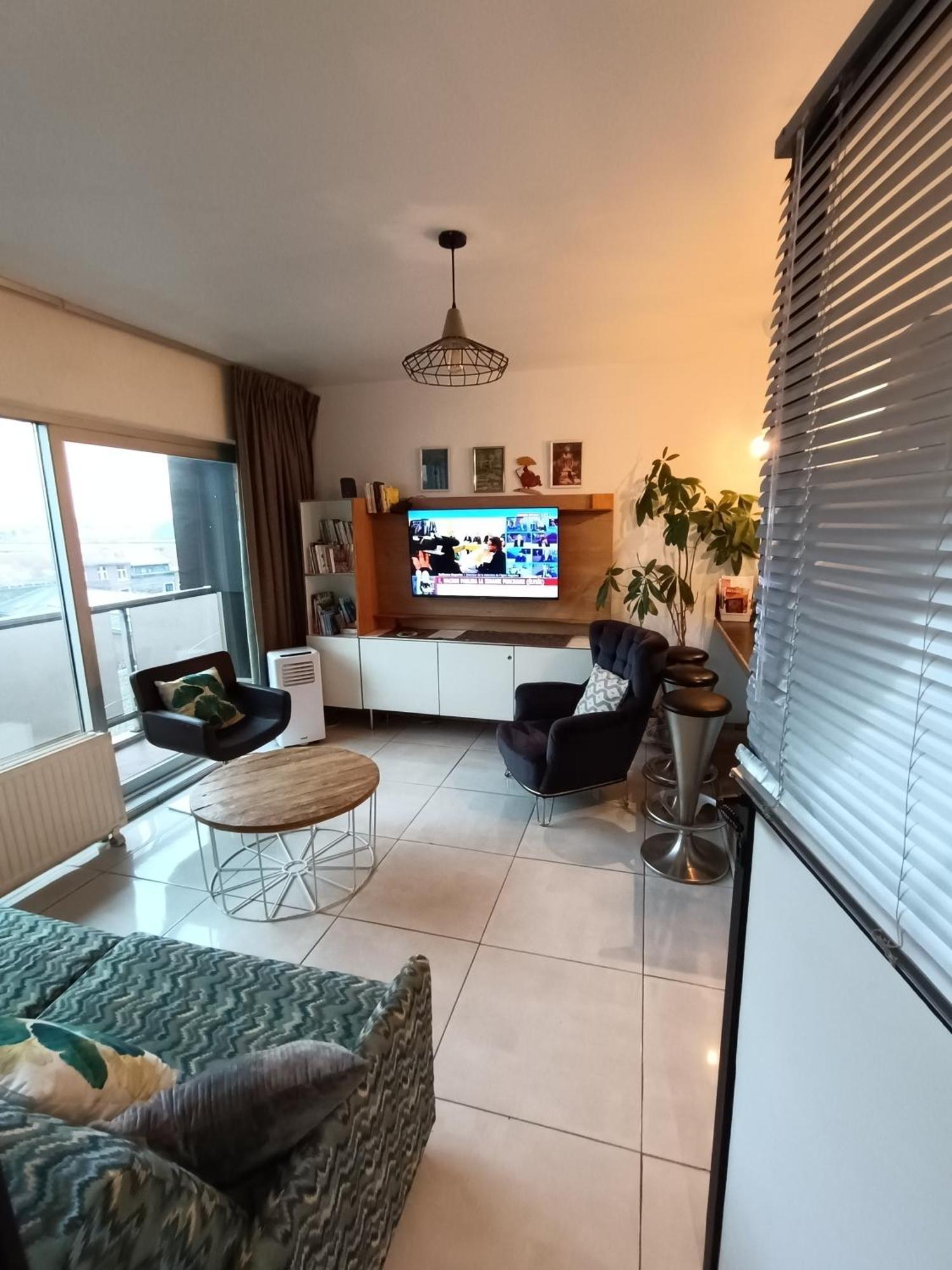 Liege Centre 13 Quai Godefroid Kurth Pour 2 Pers A 25 Min Gare Guillemins Apartman Kültér fotó
